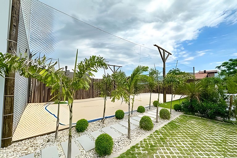 Apto 204 1D condomínio com piscina bem localizado